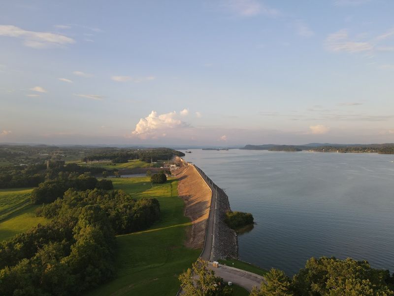 The Dam Adds Big Scenery Without Turning the Park Into a Tourist Trap The Dam Adds Big Scenery Without Turning the Park Into a Tourist Trap