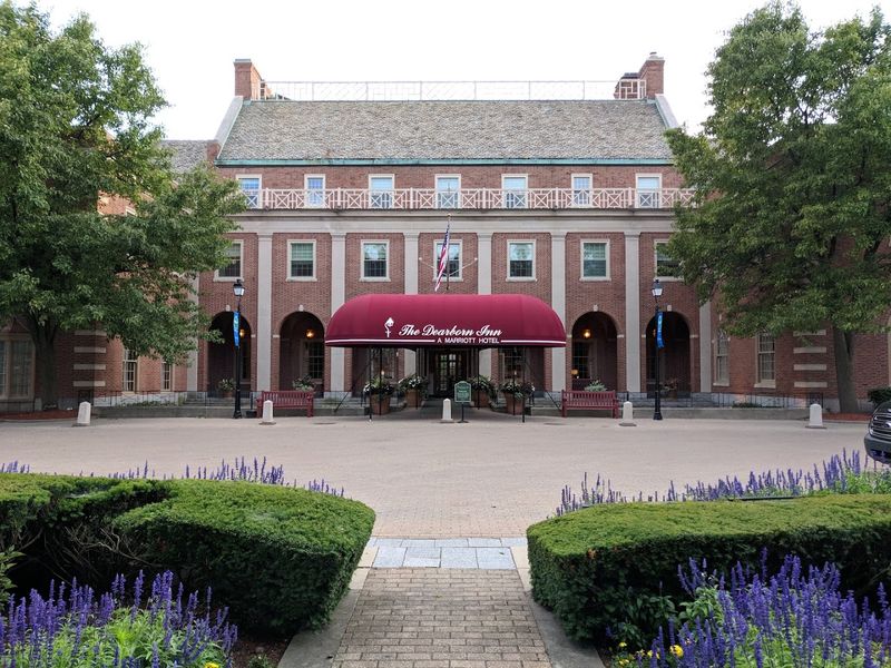 The Dearborn Inn – Dearborn, Wayne