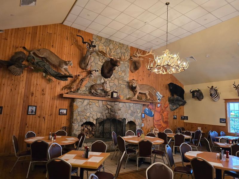 The Dining Room Feels Like a Hunting Lodge Gone Wild The Dining Room Feels Like a Hunting Lodge Gone Wild