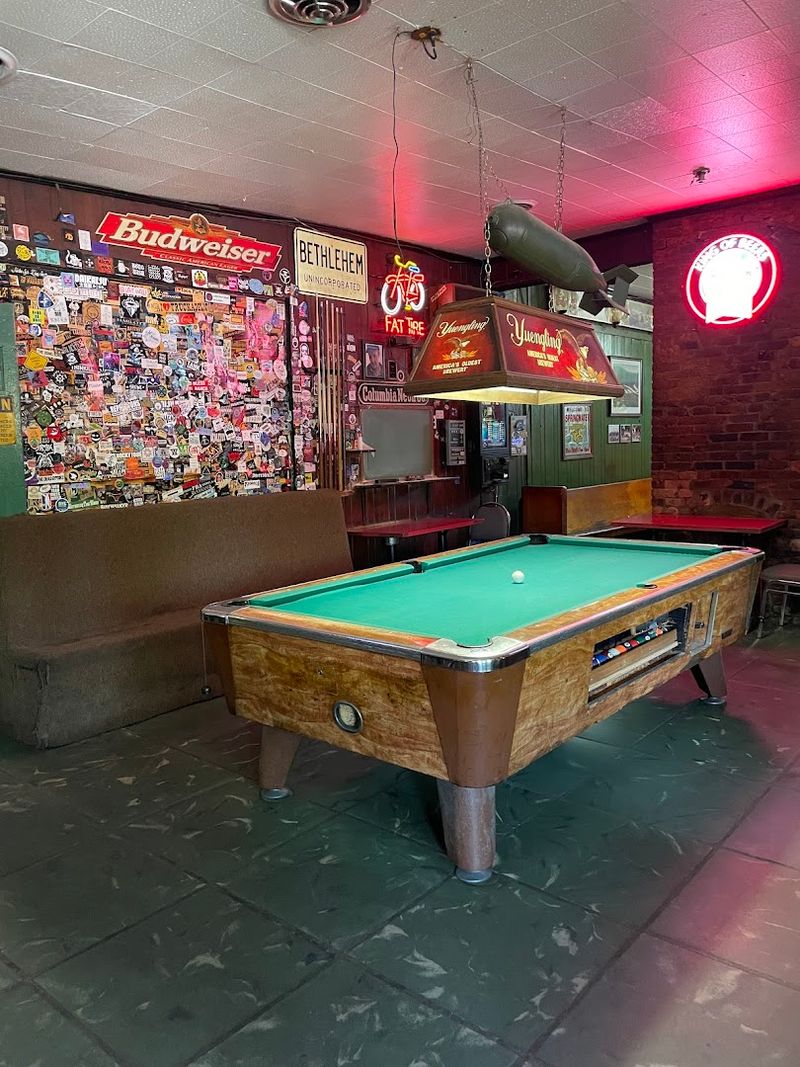 The Dive Bar Charm That Keeps People Coming Back