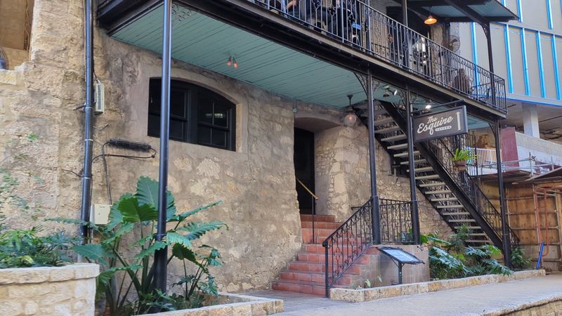 The Esquire Tavern