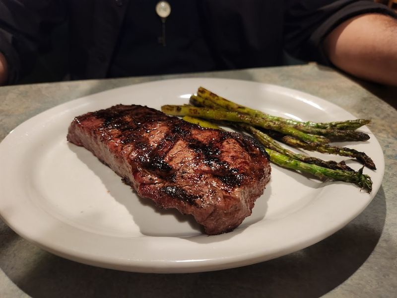 The Filet Mignon That Steals the Show The Filet Mignon That Steals the Show