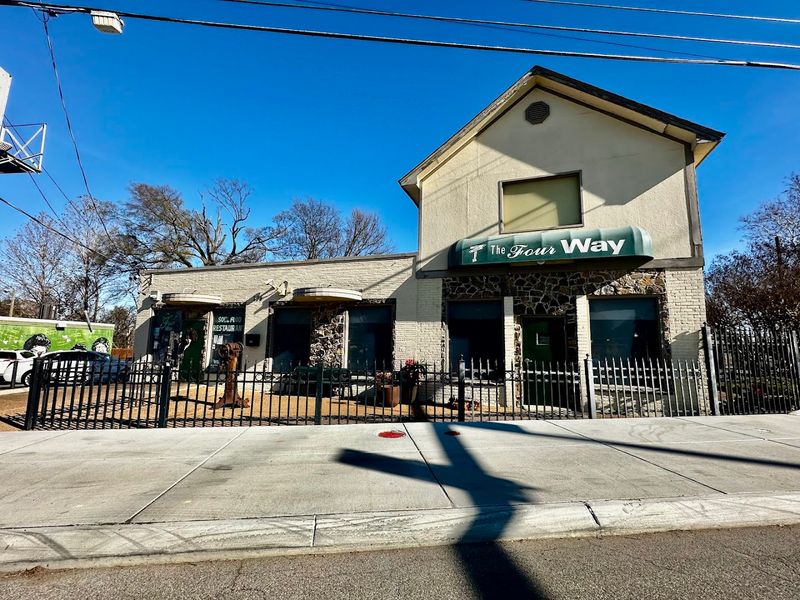 The Four Way Soul Food Restaurant - Memphis