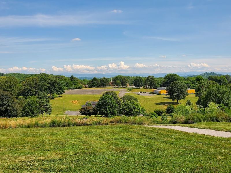 The Knoxville Botanical Garden And Arboretum Has Roots That Go Back More Than 200 Years The Knoxville Botanical Garden And Arboretum Has Roots That Go Back More Than 200 Years