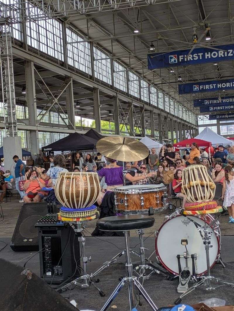 The Live Music and Community Energy That Set the Mood
