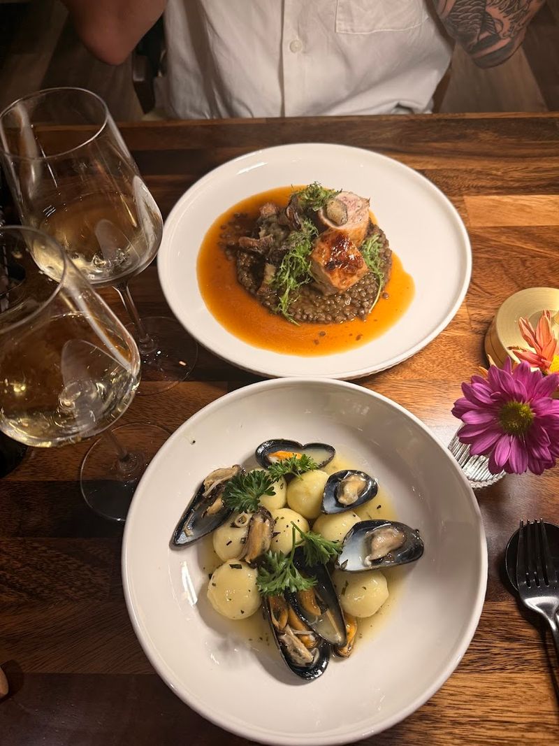 The Local Ingredients That Make Every Visit Feel Different The Local Ingredients That Make Every Visit Feel Different