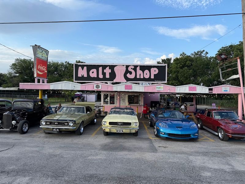 The Malt Shop (Weatherford)