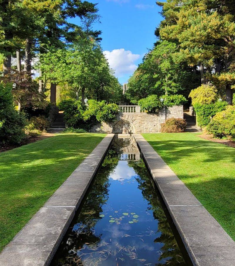The New Jersey Botanical Garden Turns Every Walk Into a Postcard