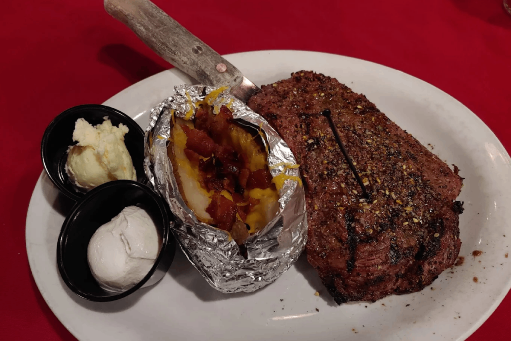 The Old-School Tennessee Restaurant Where the Steaks Have a Statewide Reputation