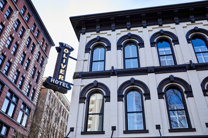 The Oliver Hotel — Knoxville The Oliver Hotel — Knoxville
