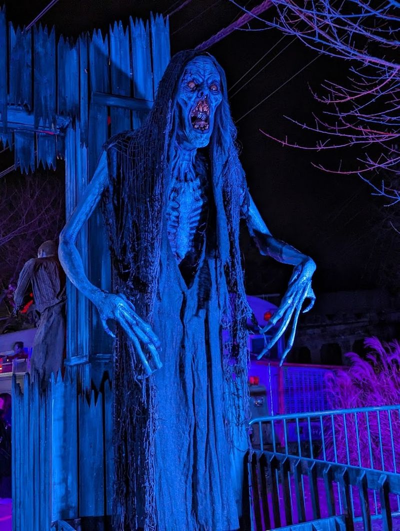 The Pitch Black Experience Visitors Cannot Stop Talking About