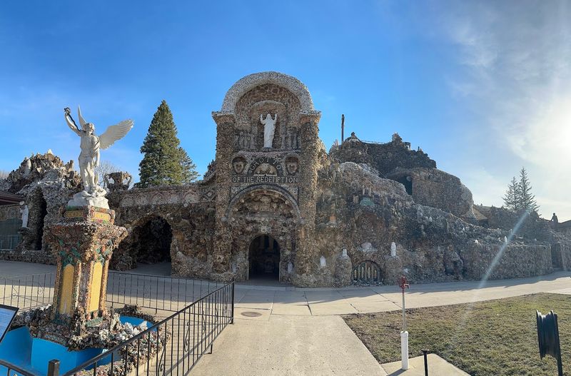The Shrine Of The Grotto Of The Redemption, West Bend