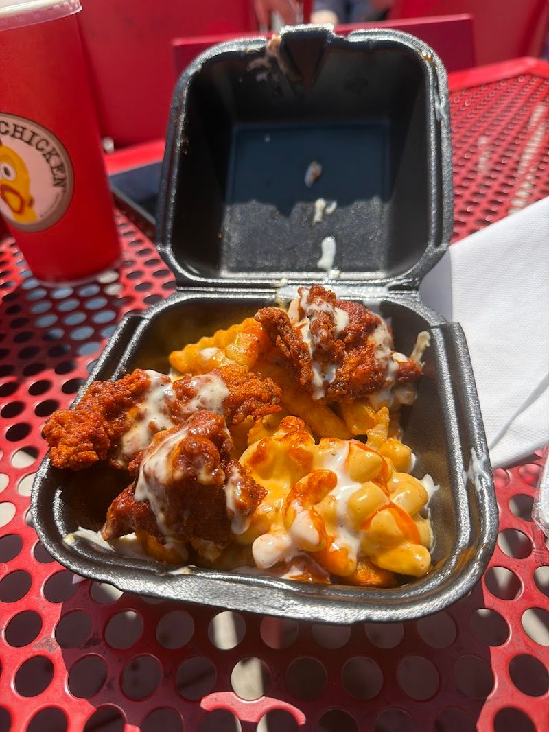 The Sides and Sauce That Keep People Coming Back