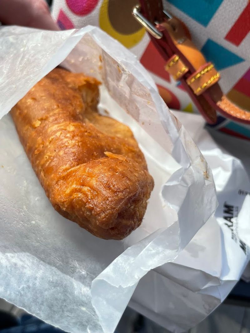 The Sweet Smell of Fudge and Fried Pies in Townsend The Sweet Smell of Fudge and Fried Pies in Townsend