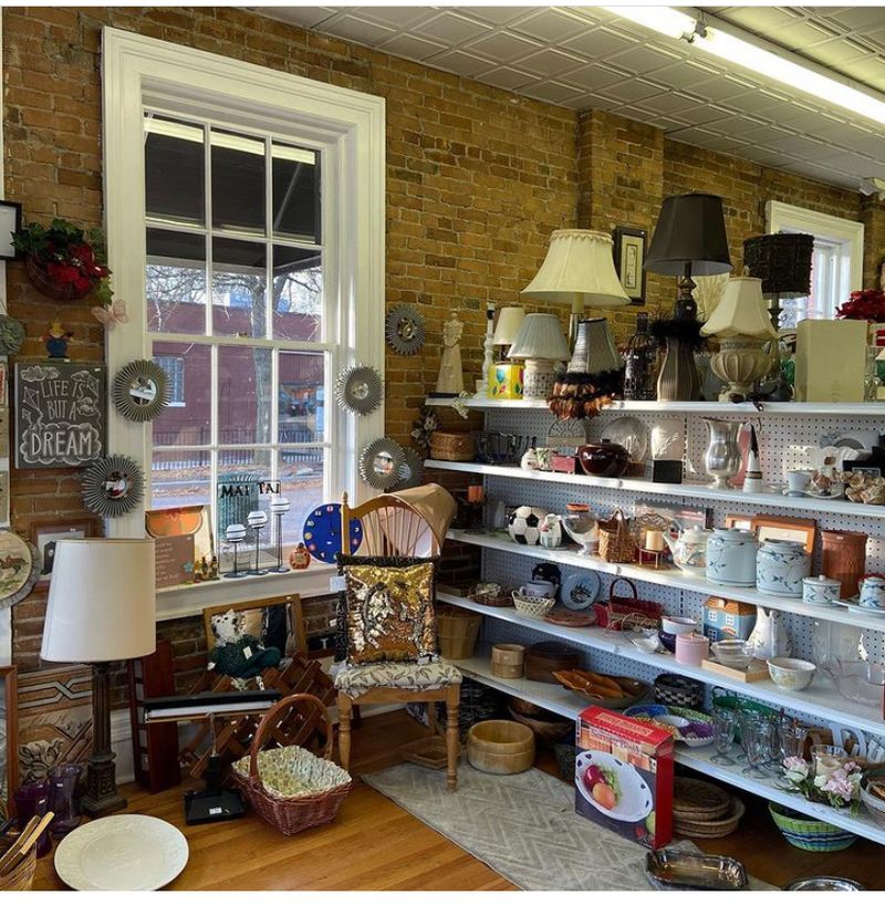 The Thrift Depot, Ypsilanti