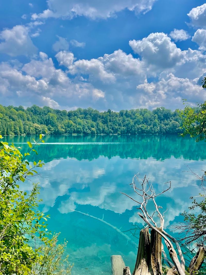 The Water Color That Stops You in Your Tracks The Water Color That Stops You in Your Tracks