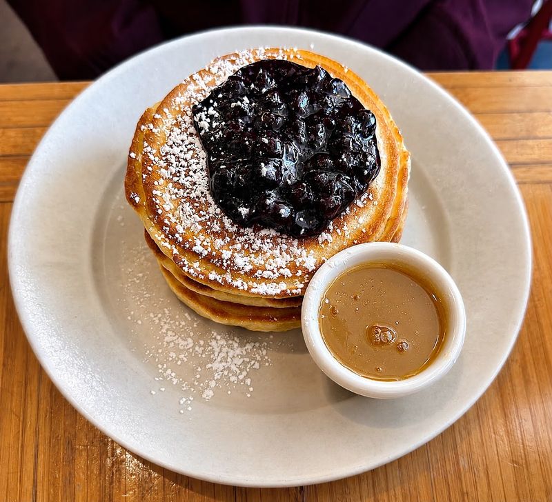 The blueberry version everyone tells you to order The blueberry version everyone tells you to order