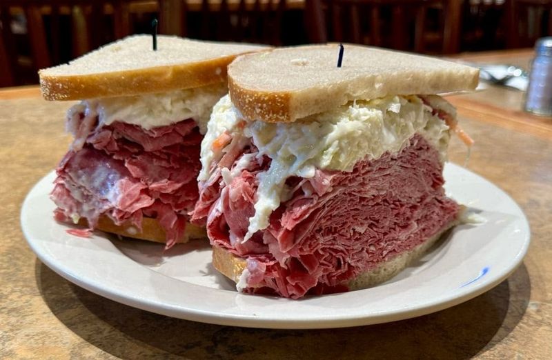 The corned beef special deserves its reputation