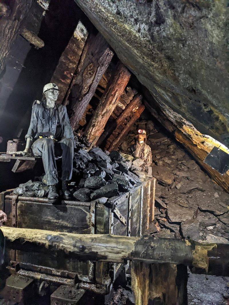 The guides bring the mine to life The guides bring the mine to life