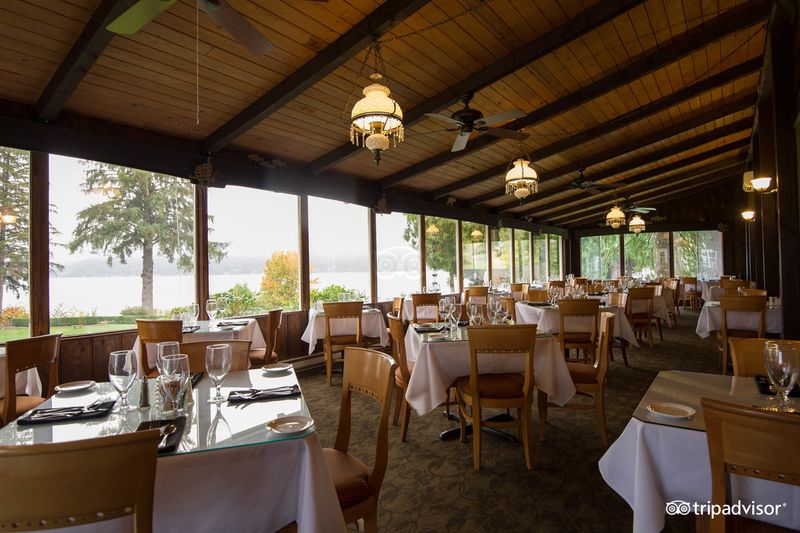 The historic lodge atmosphere is part of the meal The historic lodge atmosphere is part of the meal