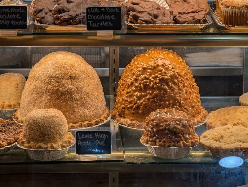 The pie that made The Blue Owl famous