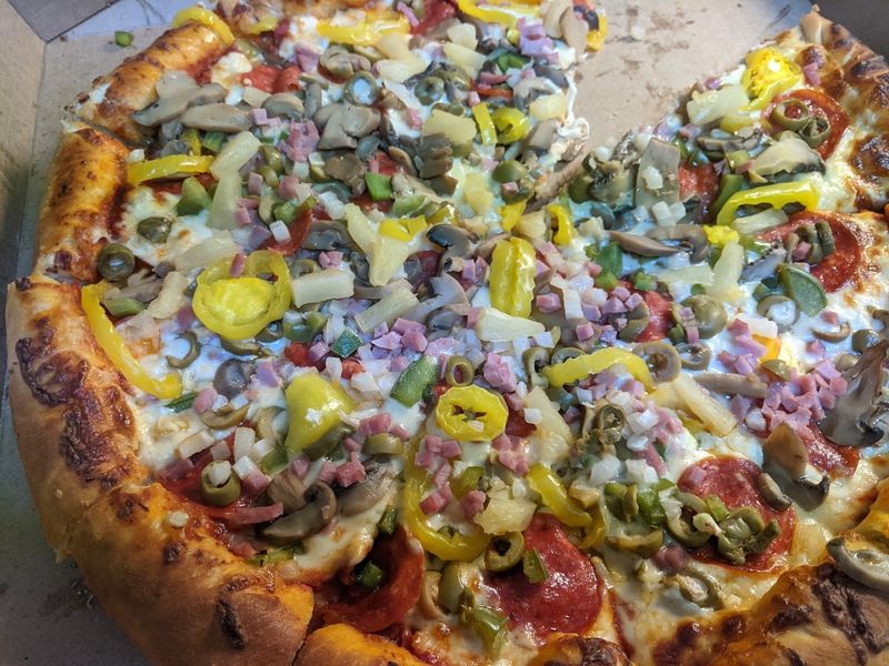 The pizza that keeps earning rave reviews The pizza that keeps earning rave reviews