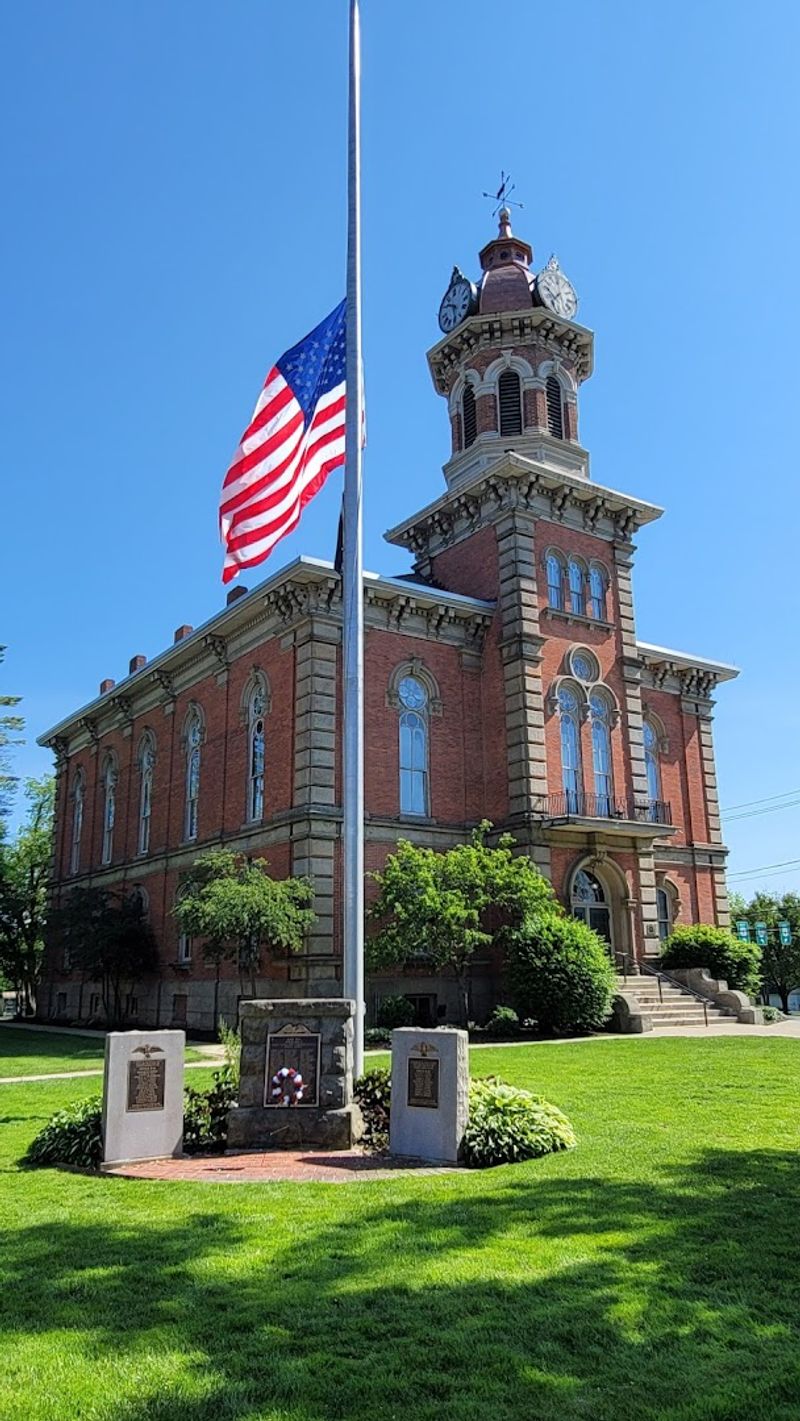 The timeless beauty of the courthouse square The timeless beauty of the courthouse square