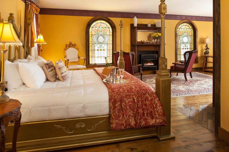 Themed Rooms That Lean Fully Into Fantasy