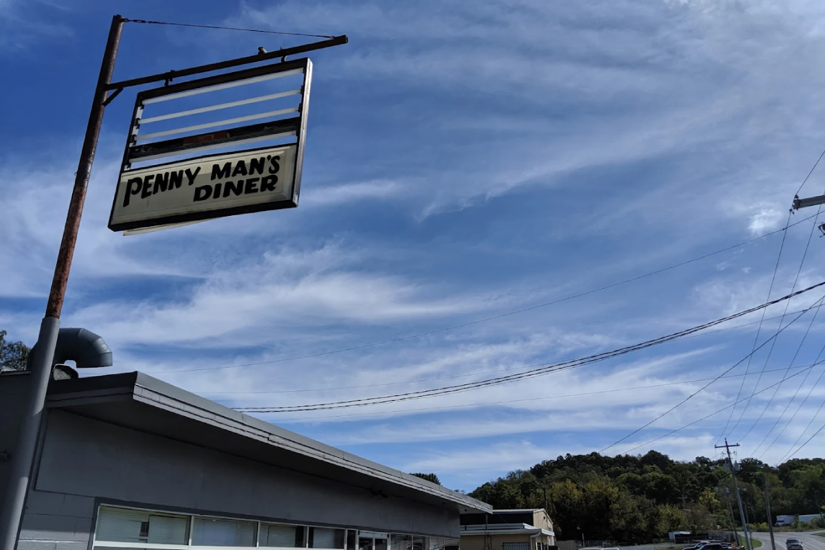 These 10 Classic Tennessee Diners Prove You Can Still Eat Well For Under $12