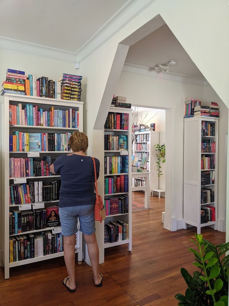 This Cozy Chattanooga Bookstore Is More Than A Place To Buy Books This Cozy Chattanooga Bookstore Is More Than A Place To Buy Books