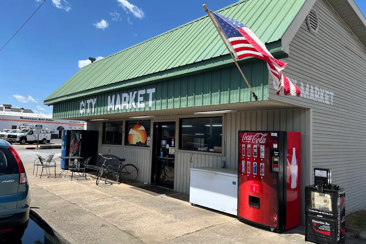 This Hidden Tennessee Deli Serves The Kind Of Breakfast Locals Never Stop Talking About