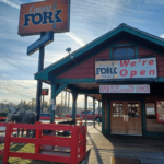 This Rustic Tennessee Restaurant Serves Gator, Elk, and Frog Legs in a Lodge-Like Setting