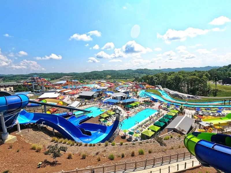 This Sevierville Waterpark Takes Family Fun Way Beyond A Basic Pool Day