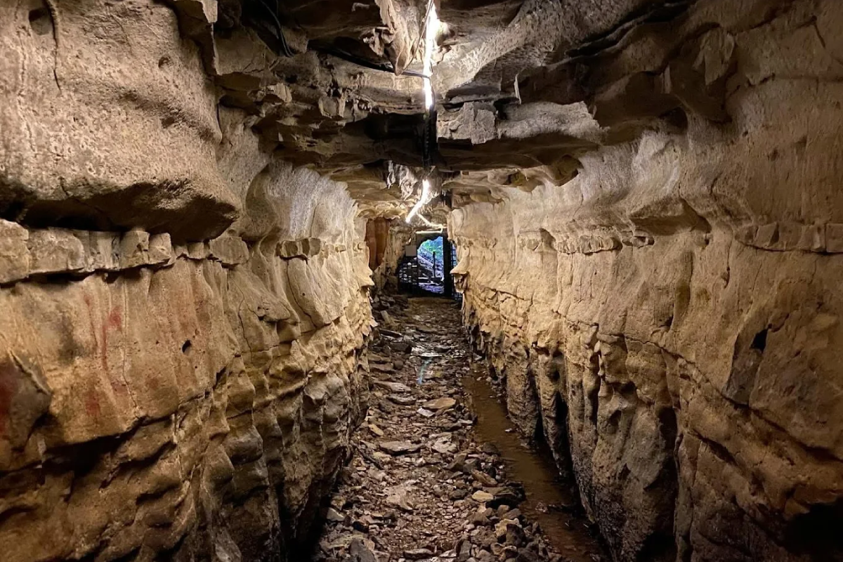 This Tennessee Cave Hides The Story Behind America's Most Documented Haunting