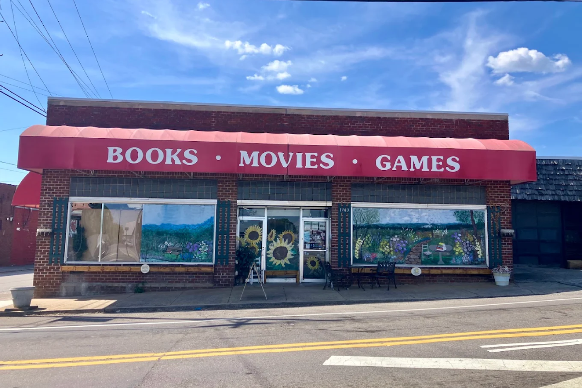 This Tennessee Used Bookstore Is the Literary Treasure Hunt You Need This Year