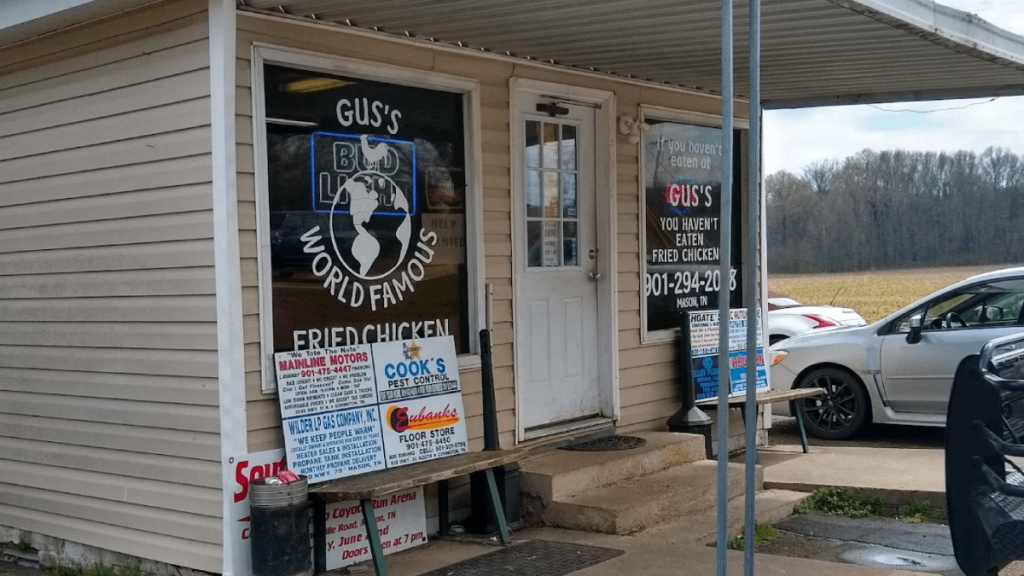 This Unassuming Tennessee Spot Has a Chicken Reputation That Travels