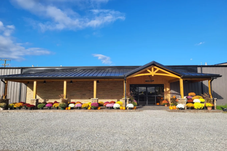 This Under-the-Radar Tennessee Grocery Store Is Packed With Bargain Finds