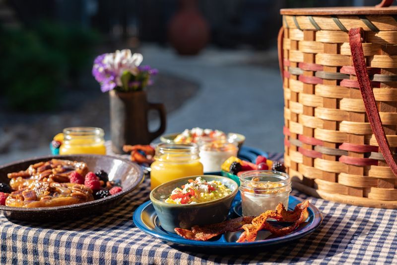 Thoughtful Touches That Make You Feel Special Thoughtful Touches That Make You Feel Special