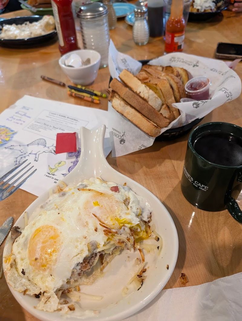 Timing, Planning, and the Smart Way to Visit Connie's Cafe