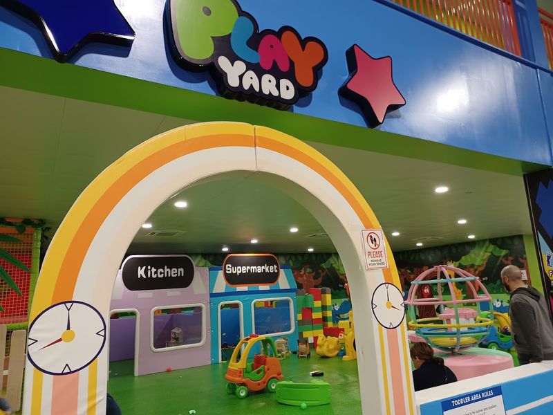 Toddlers and little kids have space here too