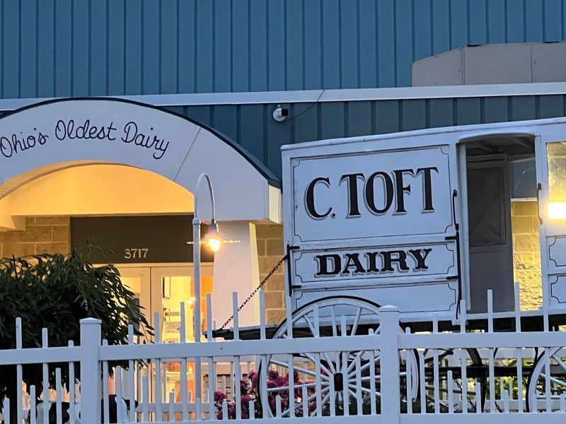 Toft Dairy Ice Cream Parlor, Sandusky Toft Dairy Ice Cream Parlor, Sandusky