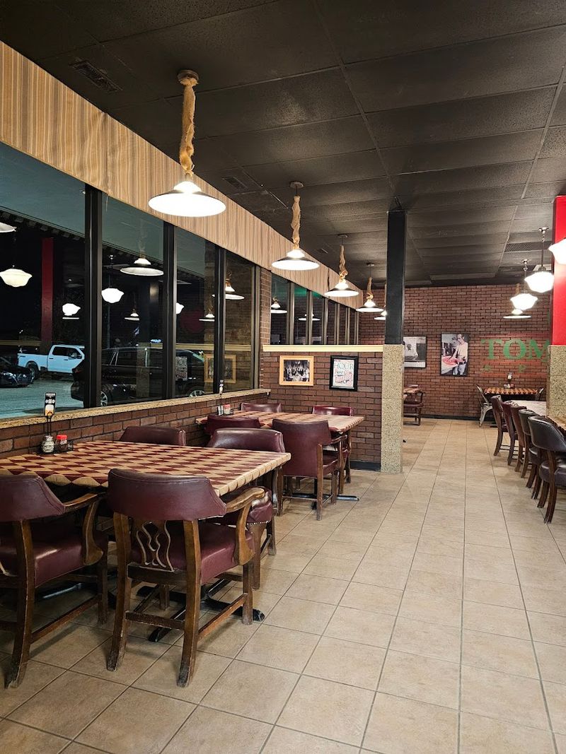 Tomatoes Apizza – Farmington Hills Tomatoes Apizza – Farmington Hills