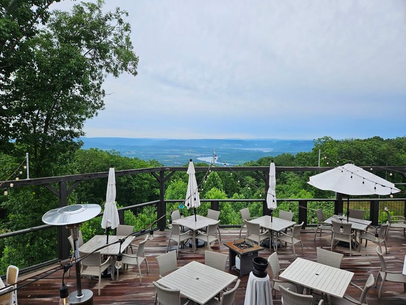 Top of the Rock Restaurant & Brewery — Kimball