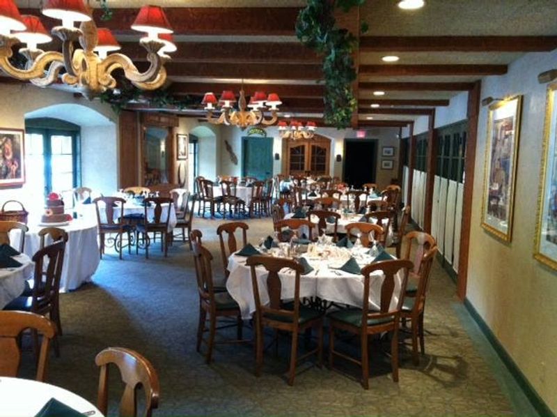Tosi's Restaurant, Stevensville