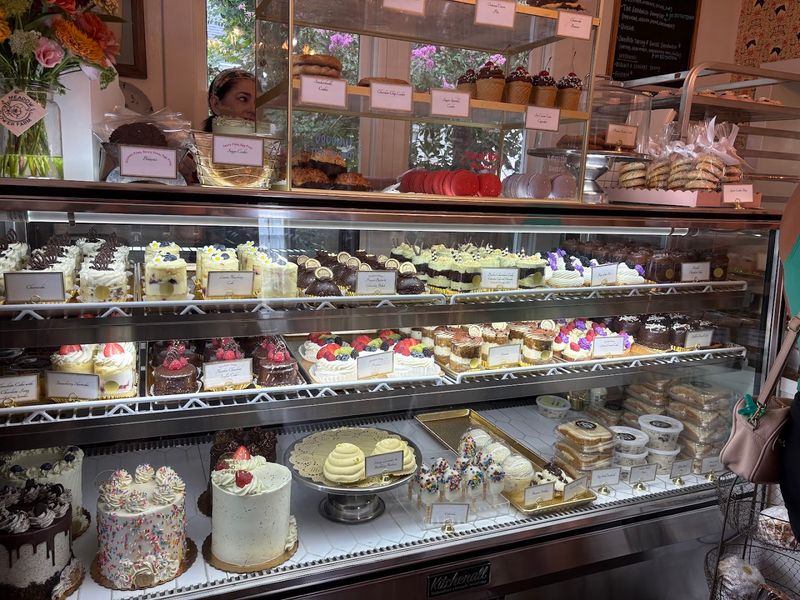 Triple Crown Bakery — Franklin
