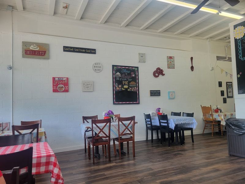 Tucked Away in Downtown Maryville, Lambert's Feels Like a Sweet Local Secret Tucked Away in Downtown Maryville, Lambert's Feels Like a Sweet Local Secret