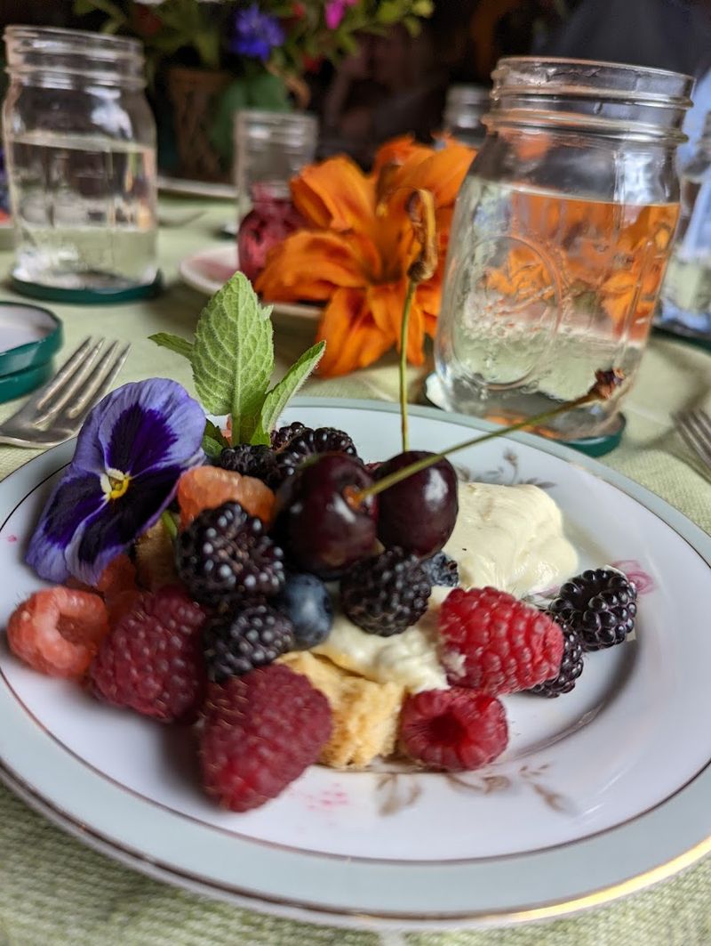 Turn Your Basket of Blackberries Into Something Memorable
