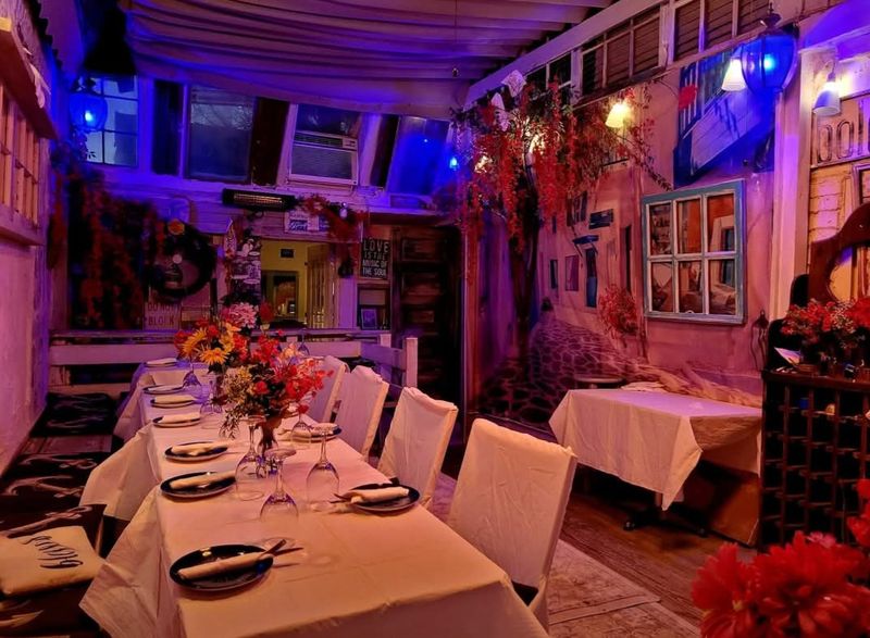 Twinkling Lights, Cozy Corners, and an Atmosphere Made for Lingering Twinkling Lights, Cozy Corners, and an Atmosphere Made for Lingering