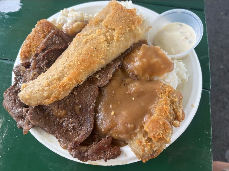 The Plate Lunches That Define the Whole Place