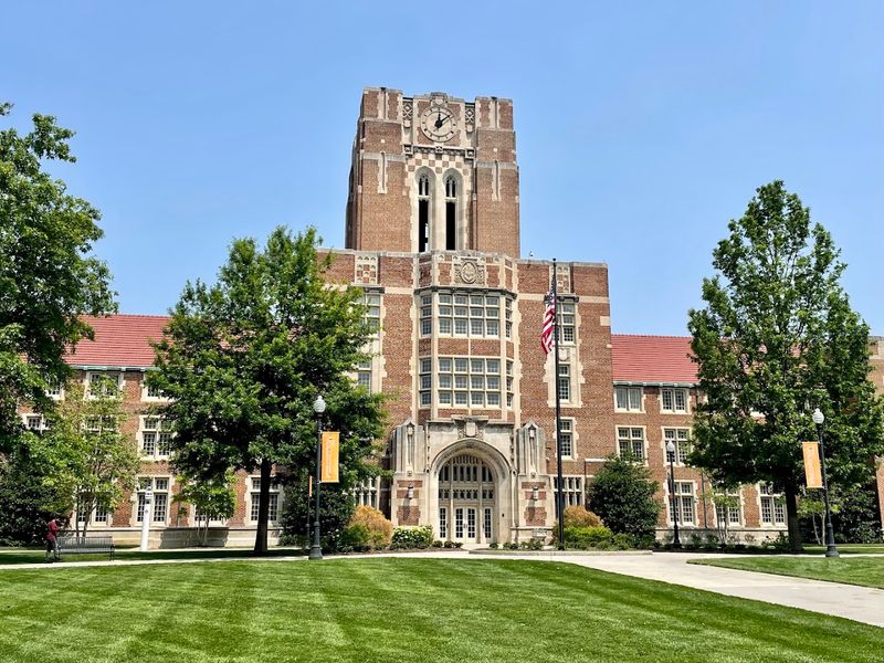 University of Tennessee — Knoxville